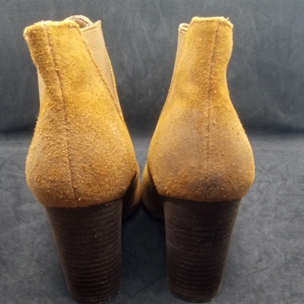 Crown Vintage Tan Ankle Booties Suede - Picture 3 of 10
